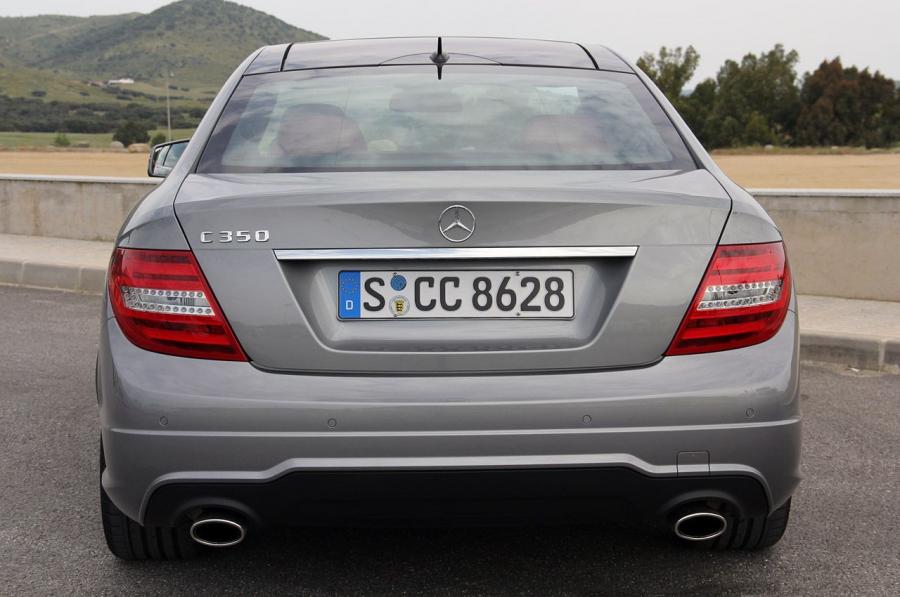  Mercedes-Benz C-Class Coupe 2012 года  (фото 3 из 99)